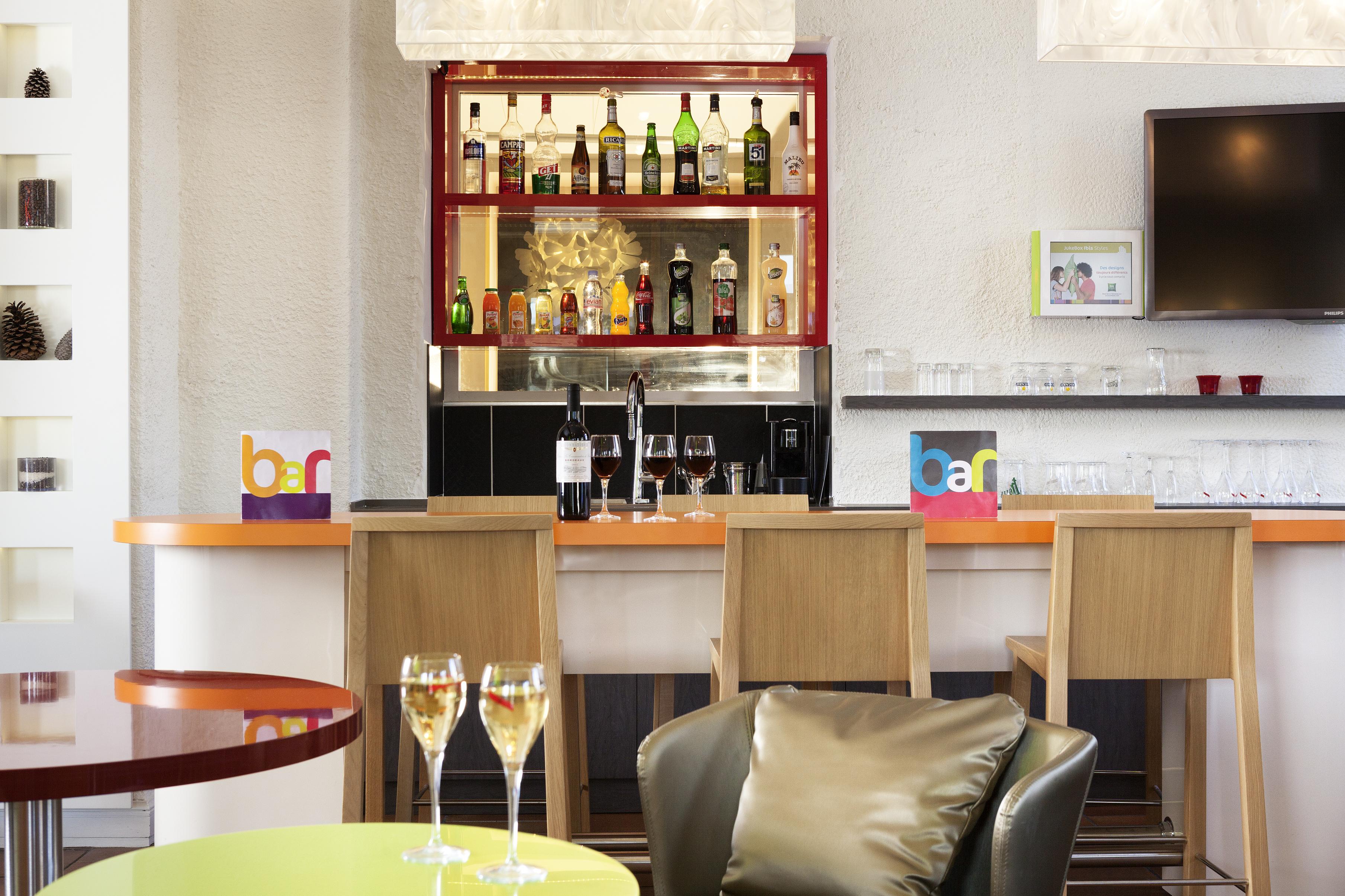Hotel Ibis Styles Bayonne Extérieur photo